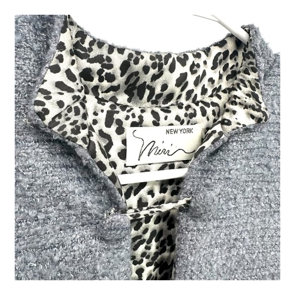 Women’s Gray Cape Leopard Print Lining - Picture 3 of 5